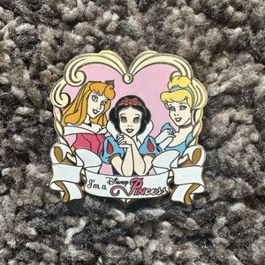 Disney I’m A Princess Pin With Snow White, Cinderella and Sleeping Beauty
